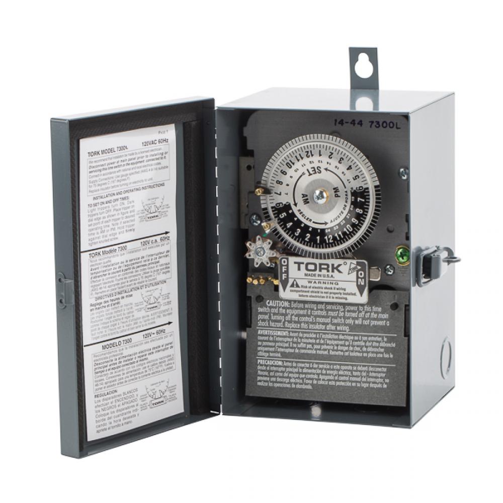 24 Hr Skip A Day Res Power 40A 120V 3PST