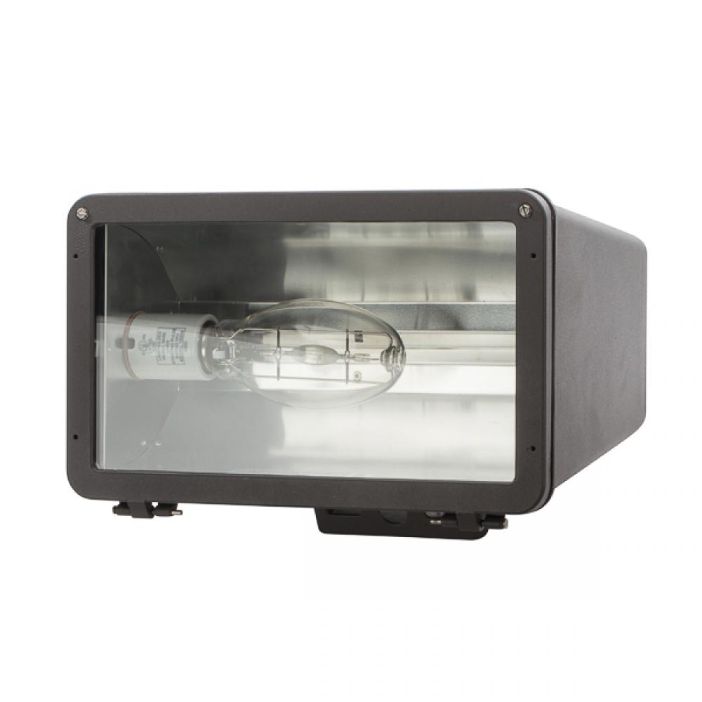 LOW PROFILE FLOOD 250W MH PULSE QUAD