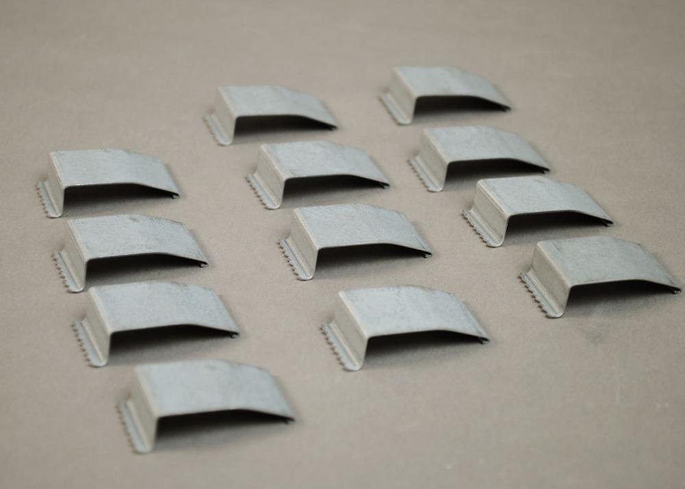 OVER FLOOR RACEWAY WIRE CLIPS