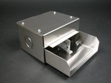 Legrand-Wiremold S4010D - ENTRANCE END FTG-S.S.